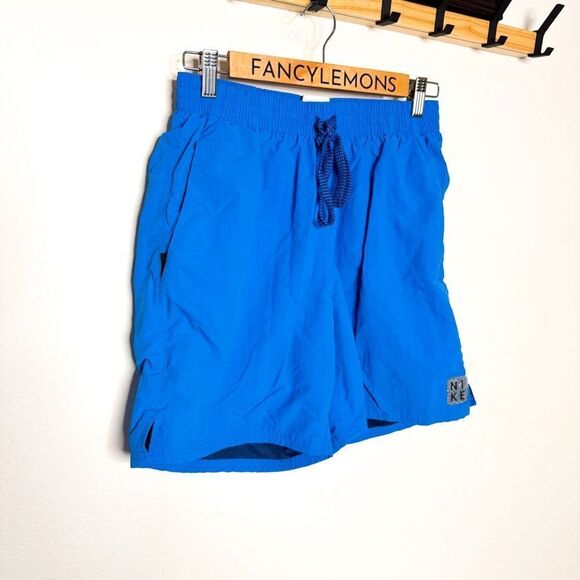 Nike NWOT! Men’s Blue Swim Trunks Recycled Fabric Size Medium - Picture 2 of 9